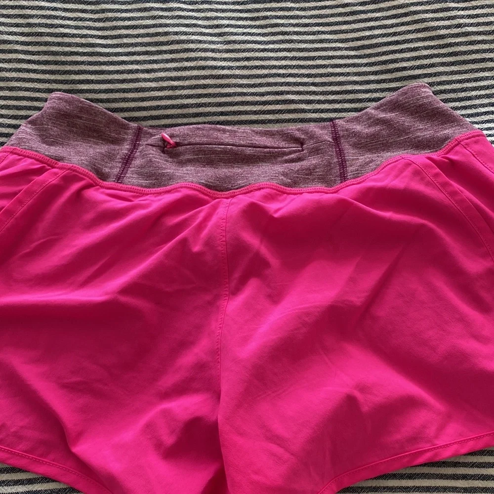 Mountain Hardwear Running Shorts - Picture 3 of 3